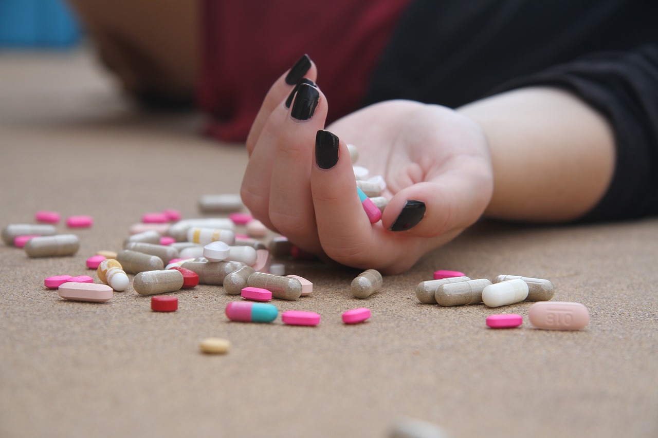 孕妈供卵生的宝宝精神状态不好嗜睡（孕妈供卵生的宝宝精神状态不好嗜睡吃什么药）